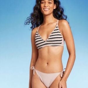 WILD FABLE WOMENS BIKINI TOP CROCHET BRALETTE AND BOTTOM SZ SMALL NWT